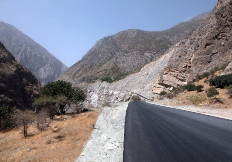 Arianaco-Shaghon-Zighar-Road-Construction-Phase3-Tajikistan-03